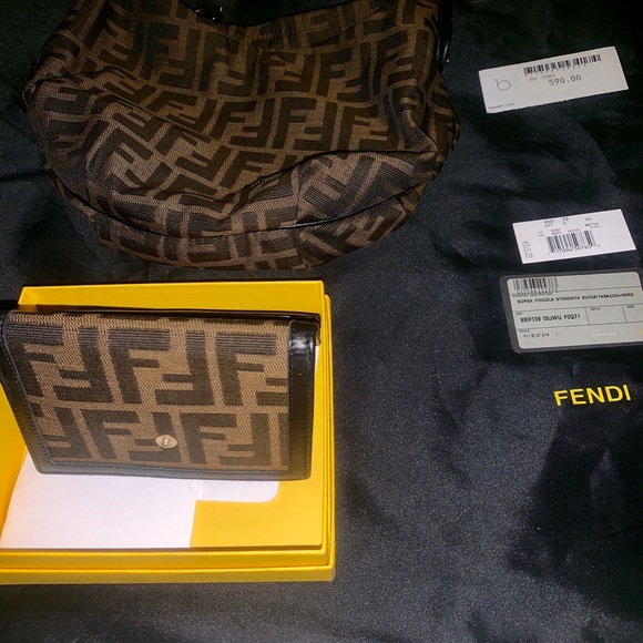 Fendi Purse & Wallet